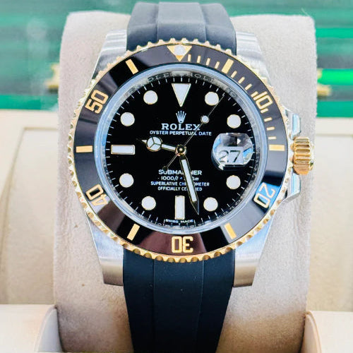 Luxury Inspired Diver Watch – Black Dial & Rubber Strap with Date Display